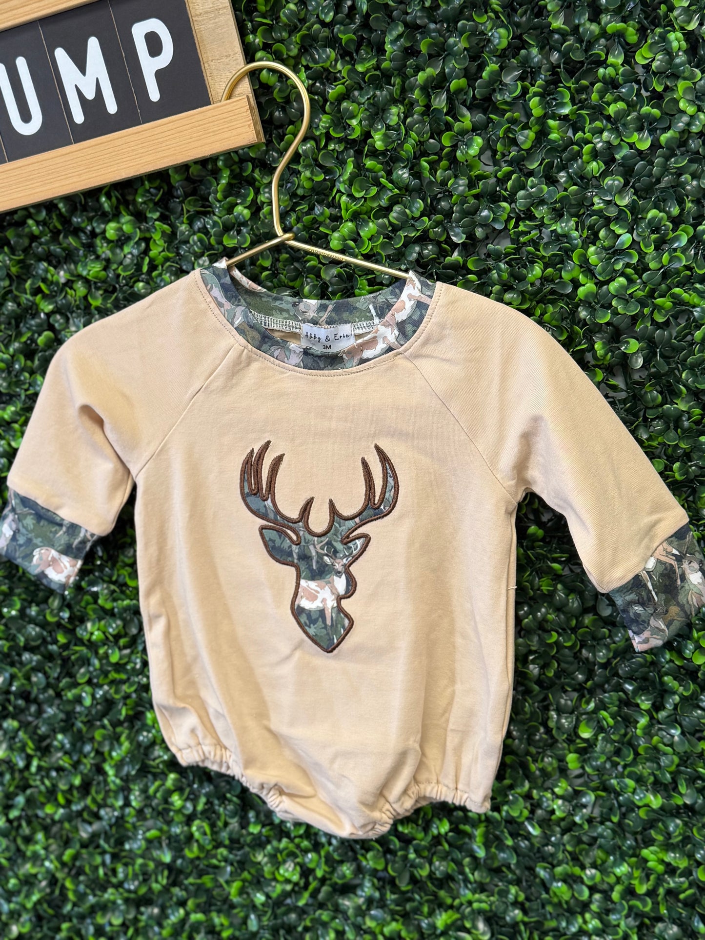 Camo Deer Bubble Khaki