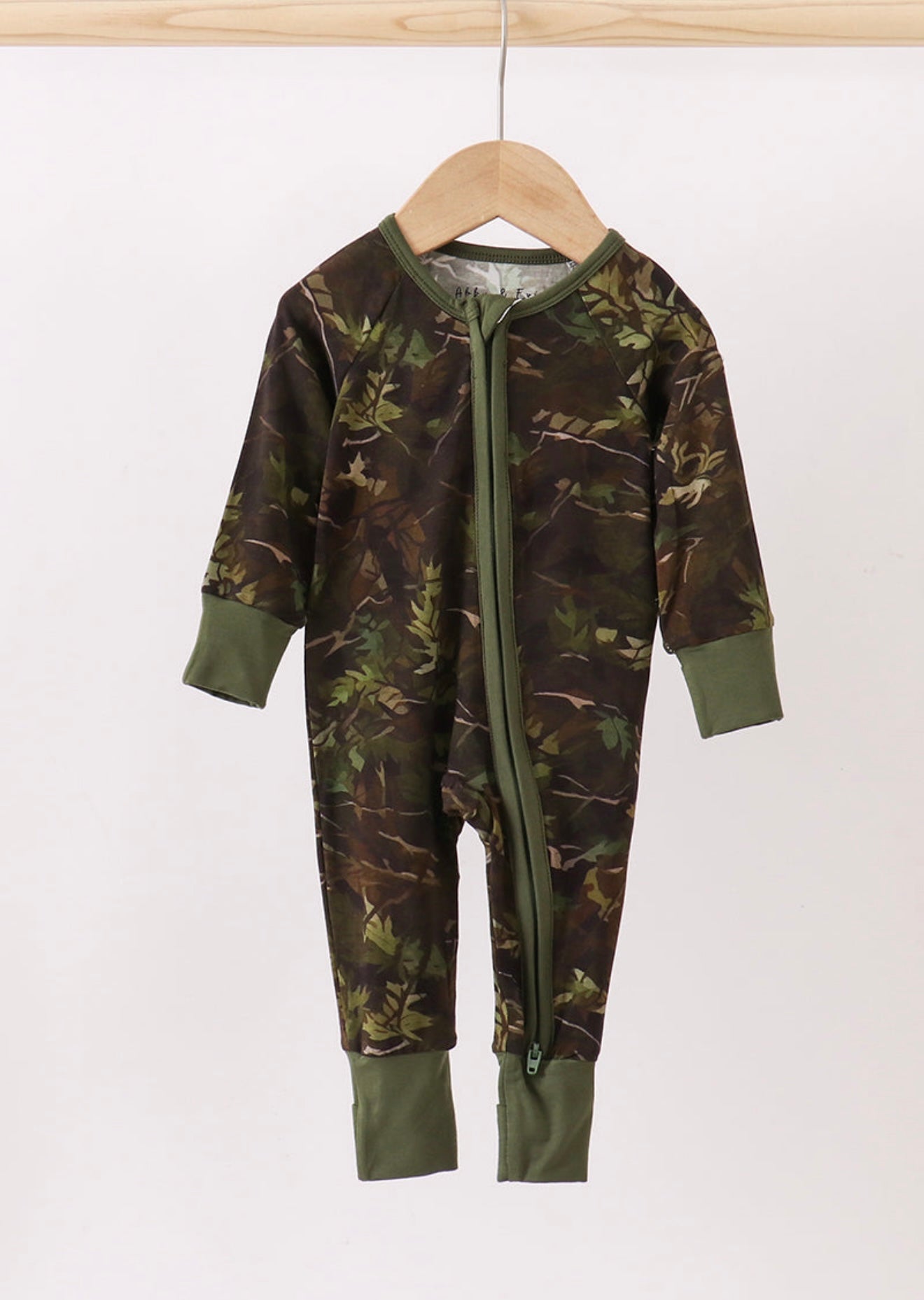 Forest Leaf Camo Bamboo Zippy