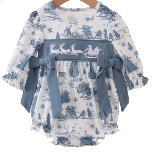 Blue Reindeer Embroidery Girl Bubble